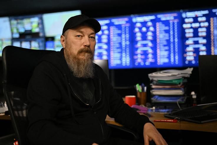 Major Robert Brovdi je ustanovitelj tako imenovanih "Madžarovih ptic", posebne vojaške enote, ki jo je ustanovil že kmalu po začetku vojne v Ukrajini, njeni pripadniki pa upravljajo izvidniške in napadalne brezpilotne letalnike. Od avgusta lani je prvi mož ukrajinskega poveljstva za brezpilotne letalnike. | Foto: Profimedia