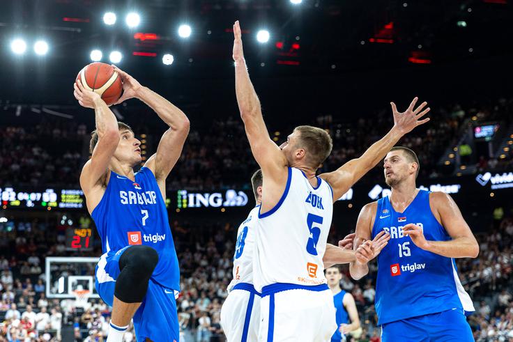Bogdan Bogdanović je bil ob Nikoli Jokiću osrednji motor srbske igre. | Foto: Guliverimage
