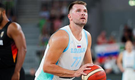 Slovenci z Dončićem po prvo zmago