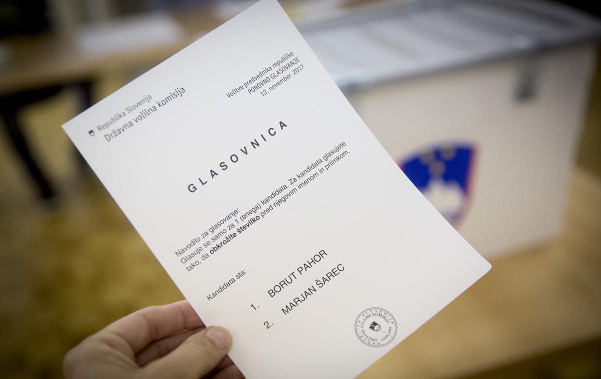 volišče, volitve, volivci, volilni listič, predsedniške volitve, glasovnica | Foto Ana Kovač