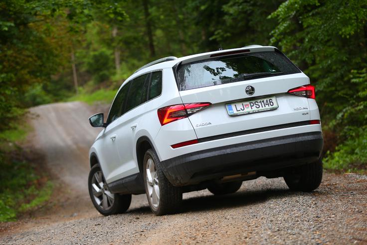 Kodiaq je le eden izmed modelov Škode, ki lahko jemlje kupce Volkswagnu. Konkretno njihovemu športnemu terencu tiguanu. | Foto: Gregor Pavšič