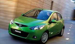 Mazda 2 je avto leta 2008