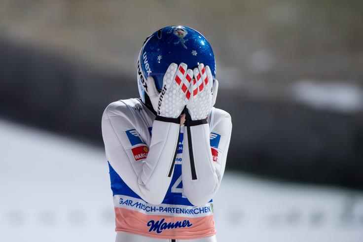 Eva Pinkelnig ne more verjeti, da so jih poslali na skakalnico, čeprav so vedeli, da je ta nevarna. | Foto: Guliverimage