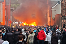 Severna Irska, izgredi, protesti, ulice, ljudje, policija
