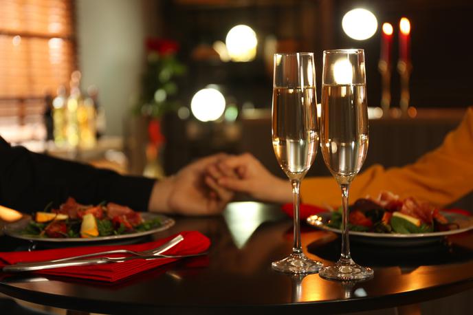 Romantična večerja | Foto Shutterstock