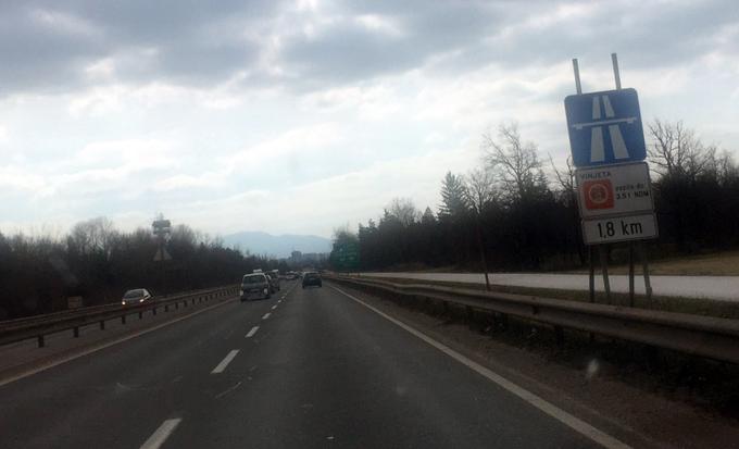 Iz smeri Črnuč proti Ljubljani: začetek "hitre ceste" z omejitvijo 110 kilometrov na uro | Foto: Gregor Pavšič