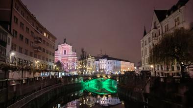 Sprehodite se po pravljični Ljubljani in ujemite nepozabne trenutke