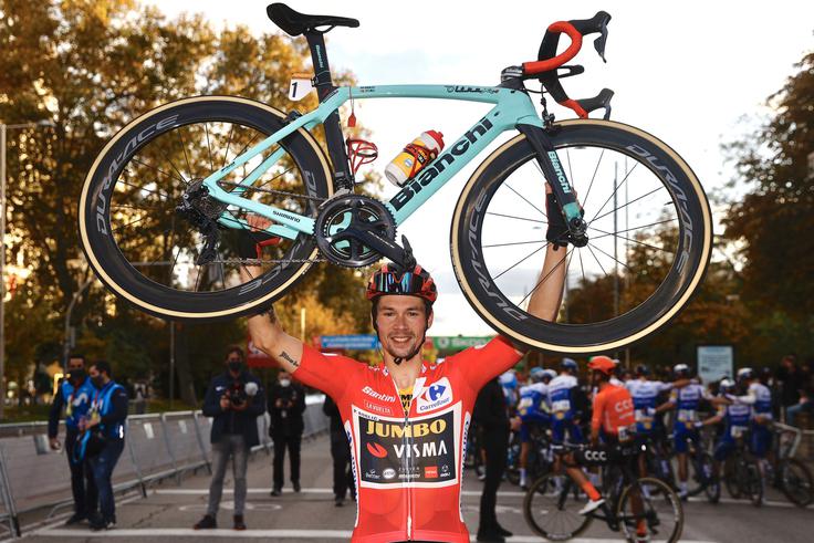 Primož Roglič bo sezono začel marca na dirki Pariz-Nica. Moštvo Jumbo-Visme je s kultnih koles italijanskega proizvajalca Bianchi presedlalo na kanadski Cervélo. | Foto: Unipublic/Photogomez Sport