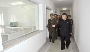 Kim Džong Un poziva k hitrejši gradnji zimskega središča