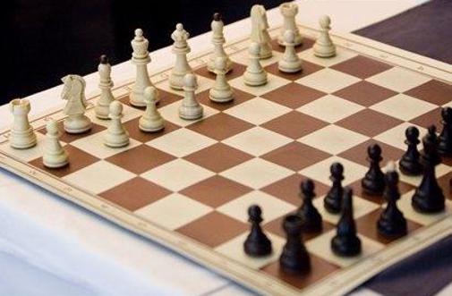 Hou Yifan najmlajša svetovna prvakinja