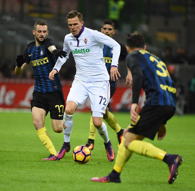 Josip Iličić je bil eden najboljših posameznikov Fiorentine na tekmi v Milanu, v 62. minuti je premagal Samirja Handanovića in zaostanek gostov znižal na 2:3. Preobrata ni bilo, Inter je zmagal s 4:2. | Foto: Getty Images