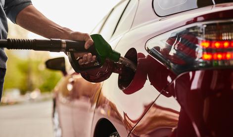 Kdo dobi več pri vašem nakupu goriva: država ali naftni trgovec?