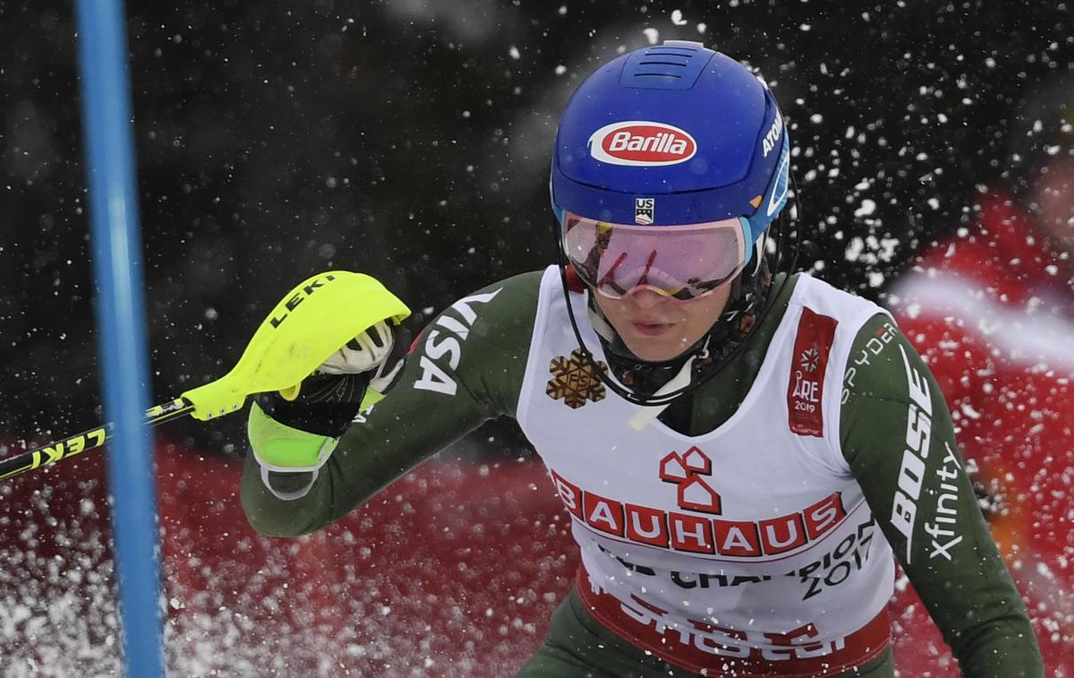 Mikaela Shiffrin | Mikaela Shiffrin je prva smučarka v zgodovini, ki ji je uspelo zmagati v eni disciplini na štirih zaporednih svetovnih prvenstvih. | Foto Guliver/Getty Images