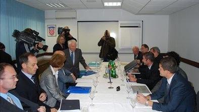 Sestanek slovensko-hrvaške komisije o meji konec januarja