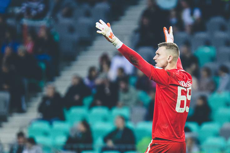 Matevž Vidovšek kot vratar Olimpije blesti v domačem prvenstvu. Za zmaje je branil na desetih tekmah in kar devetkrat ohranil mrežo nedotaknjeno.  | Foto: Grega Valančič/Sportida