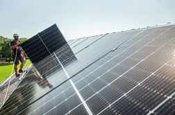 Z naprednim upravljanjem hranilnika energije od 60 do 80 odstotkov nižji stroški za elektriko