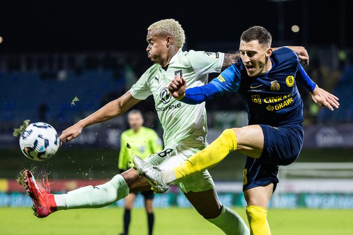 Thalisson Charles | Thalisson Charles se seli na Japonsko. | Foto Jure Banfi