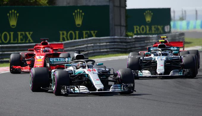 Sebastian Vettel in Valtteri Bottas. | Foto: Reuters