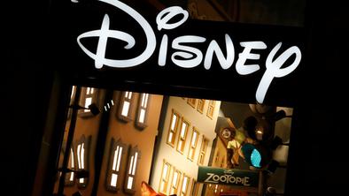 Koronavirus udaril tudi filmarje: Disney prestavil Mulan, Zvezdne steze in Avatar