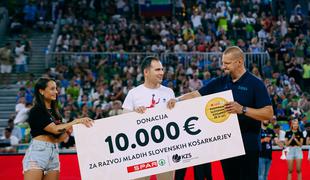 Sparovih deset tisoč evrov gre mladim slovenskim košarkarjem