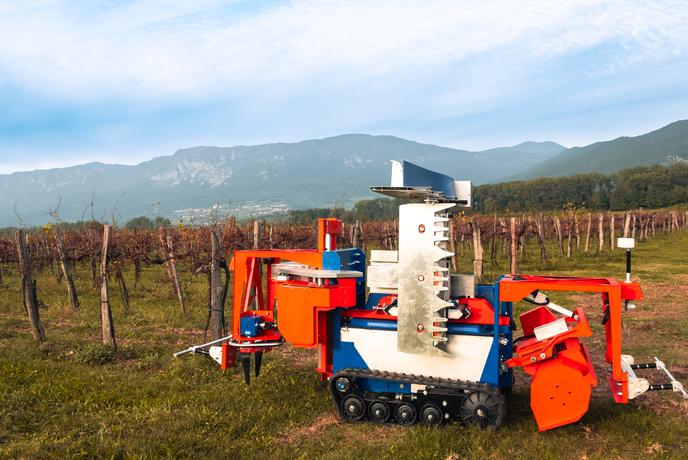 Slovenski roboti iz Logatca, ki spreminjajo svetovno kmetijstvo