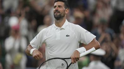 Je bilo sporočila Đokovića iz Wimbledona namenjeno srbskim študentom? #video