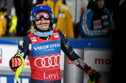 Mikaela Shiffrin razred zase, Neja Dvornik najboljša od naših