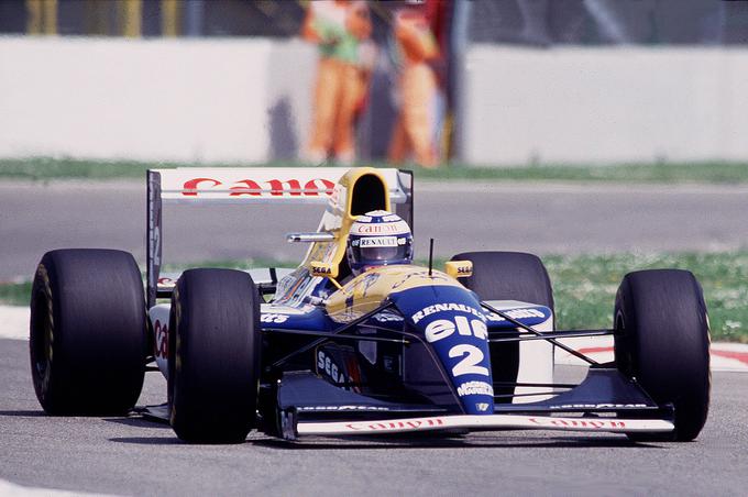Alain Prost je po zaslugi nekaj izvrstnih prehitevanjih leta 1993 še tretjič zmagal v Imoli. | Foto: AP / Guliverimage