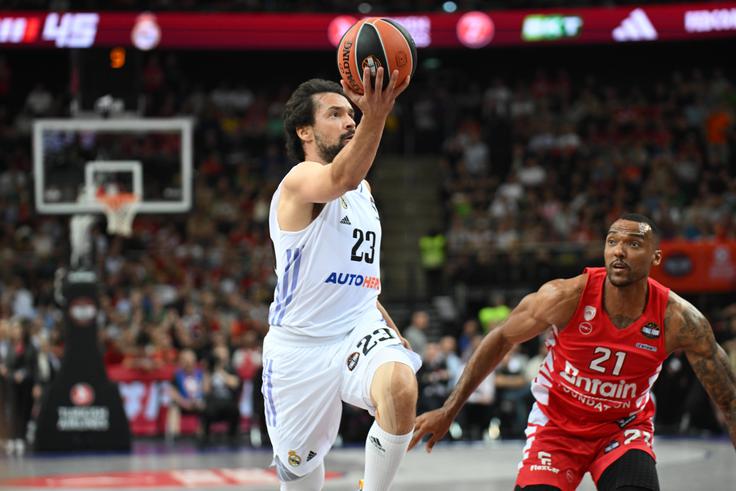 Sergio Llull je s košem v končnici odločil finale. | Foto: Guliverimage/Vladimir Fedorenko