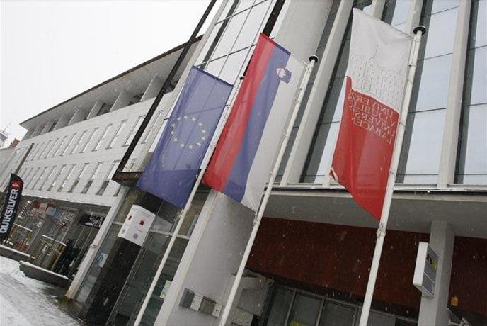 Graška škofija še zainteresirana za nakup mariborskih nepremičnin