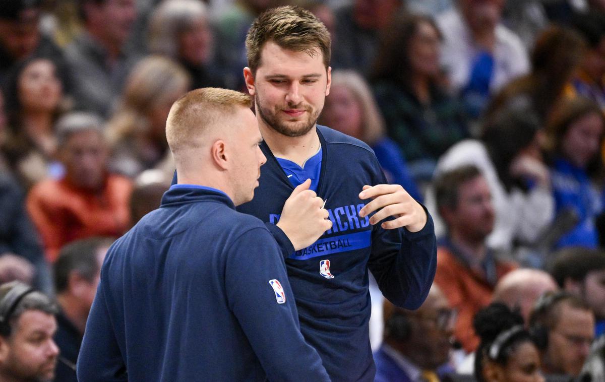 Sean Sweeney Luka Dončić Dallas Mavericks | Sean Sweeney in Luka Dončić | Foto Reuters