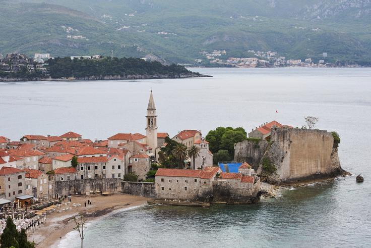 Budva v Črni gori, ki je zasedla četrto mesto, dve stopnički nad Slovenijo | Foto: Reuters