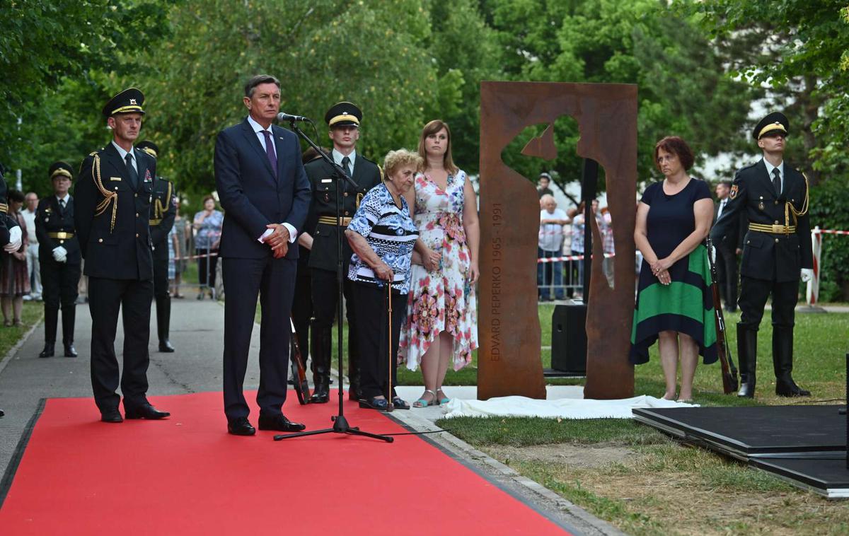 Borut Pahor |  "Naši otroci in njih otroci imajo svojo državo - imajo svojo domovino, ki ima mesto v mednarodni skupnosti," je v uvodnem nagovoru dejal predsednik Borut Pahor.  | Foto STA