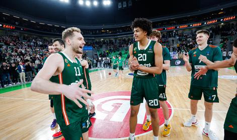 Za konec še slovenski derbi, spodbudna novica iz ljubljanskega tabora
