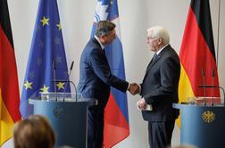 Pahor nemškemu predsedniku podelil najvišje slovensko državno odlikovanje