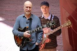 NAGRADNA IGRA: John Scofield Hollowbody band