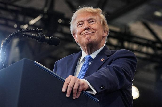 Donald Trump | "Glede na moje zelo dobre odnose s Kim Jong-unom iz Severne Koreje nisem zadovoljen z dejstvom, da so ZDA že pred časom pristale na sodelovanje v skupnih vojaških vajah z Južno Korejo," je Trump zapisal na svojem družbenem omrežju Truth Social. | Foto Reuters