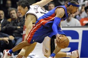 Iverson ni pomagal Detroitu, Udrih 15 točk