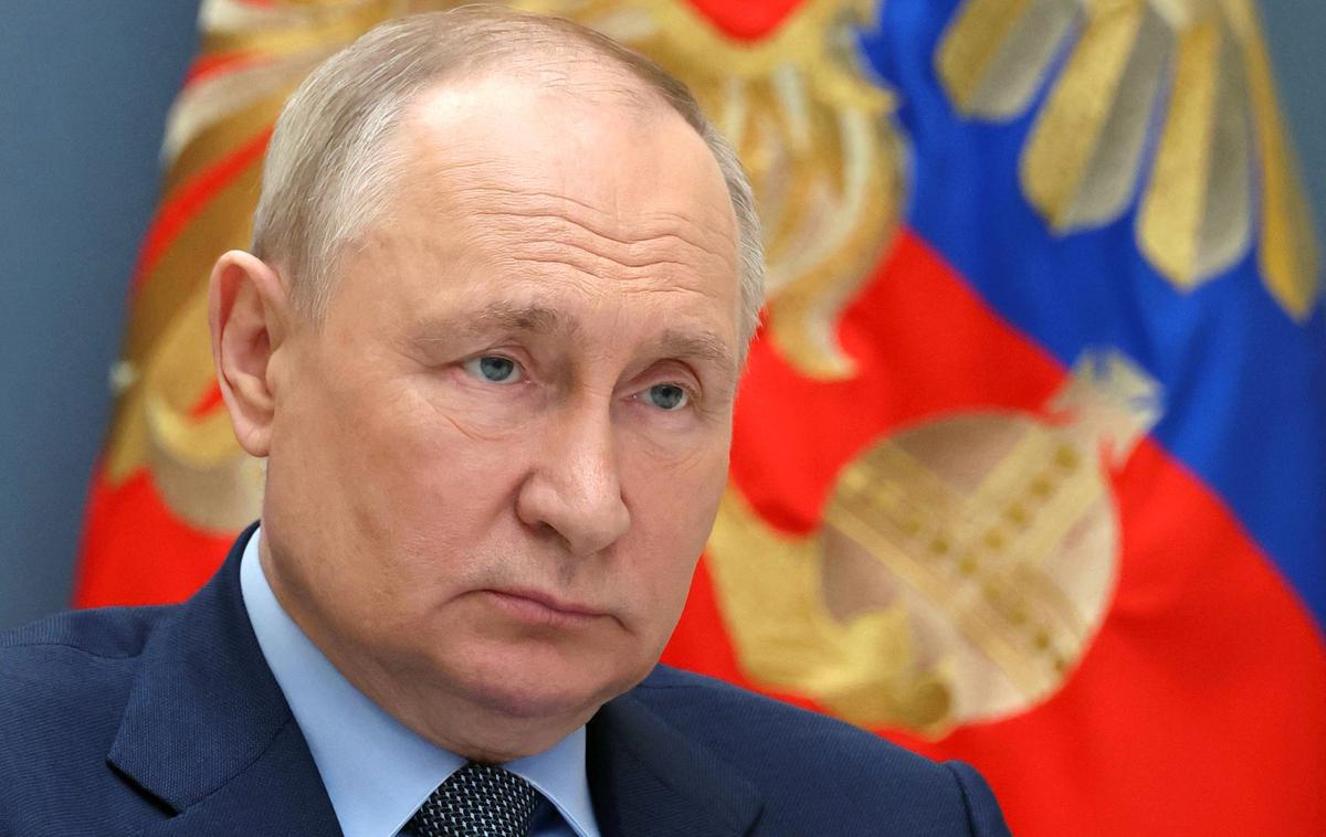 Vladimir Putin, G20 | Vladimir Putin s tajnimi dekreti med drugim izreka pomilostitve zapornikov, ki se v zameno pol leta borijo na fronti v Ukrajini, ki jo je Rusija napadla in okupirala del njenega ozemlja.  | Foto Reuters