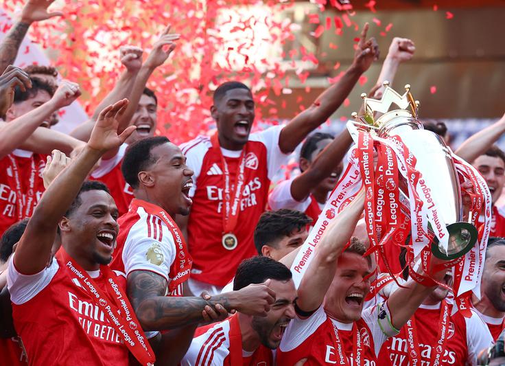 Arsenal je zmagovalec premier lige. | Foto: Reuters