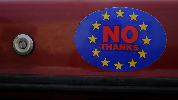 "Ne, hvala," Evropi pravijo tisti, ki želijo zapustiti povezavo. | Foto: Reuters