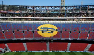 Barcelona v težavah, Camp Nou še ni pripravljen