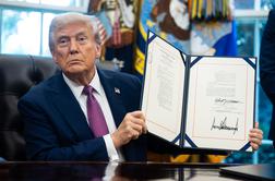 Donald Trump s srhljivo napovedjo #video