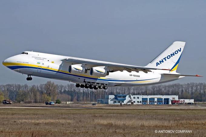 Antonov an-124 med vzletom. Osnovna masa letala brez tovora je 190 ton. | Foto: Antonov Airlines