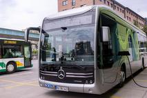 LPP Mercedes električni avtobus