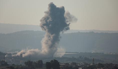 Izrael z novimi napadi na Libanon, nad Tel Avivom prestregli raketo