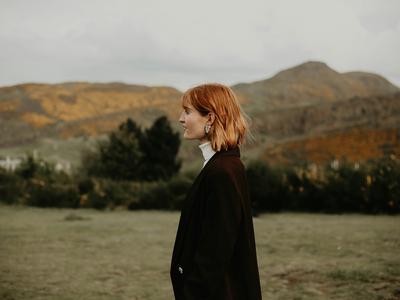 Današnji horoskop: dvojčki ne posojajte denarja, device imate dovolj neiskrenosti