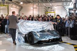 Superšportnik Aston Martina in Red Bulla za več kot tri milijone evrov
