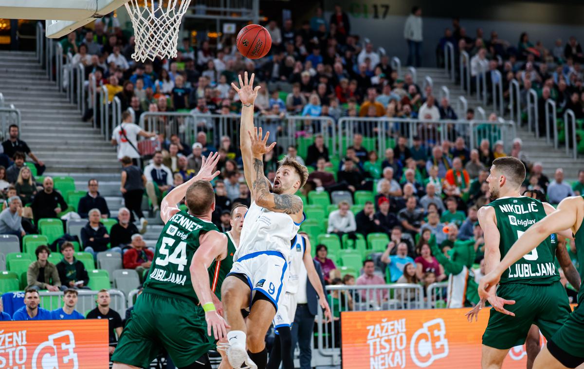Cedevita Olimpija - Neptunas, EuroCup | Cedevita Olimpija je v Stožicah izgubila spopad z Neptunasom iz Klaipede. | Foto Aleš Fevžer