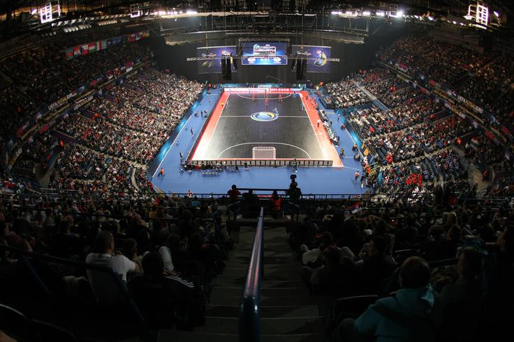 Tudi dvoranski nogomet zna prebuditi negativna čustva. | Foto: